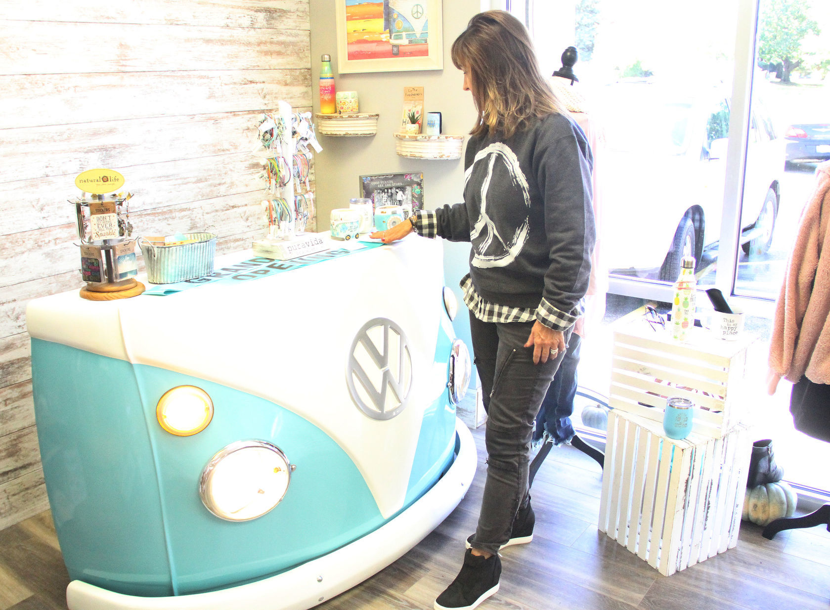 Linda Mowbray vw bus